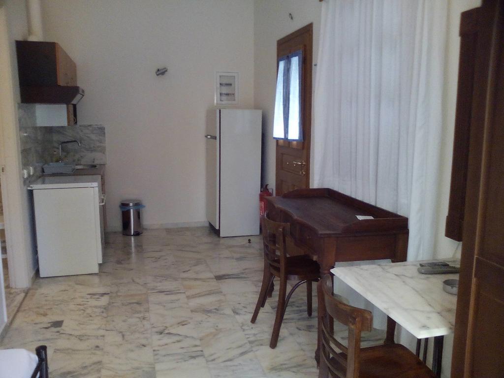 Ferienwohnung Vaporia Ermoupoli Exterior foto