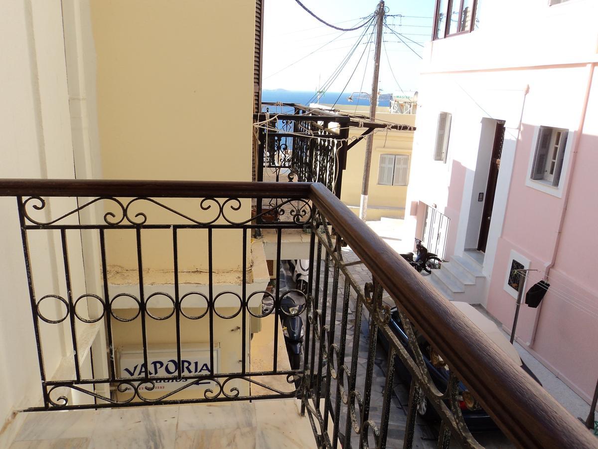 Ferienwohnung Vaporia Ermoupoli Exterior foto